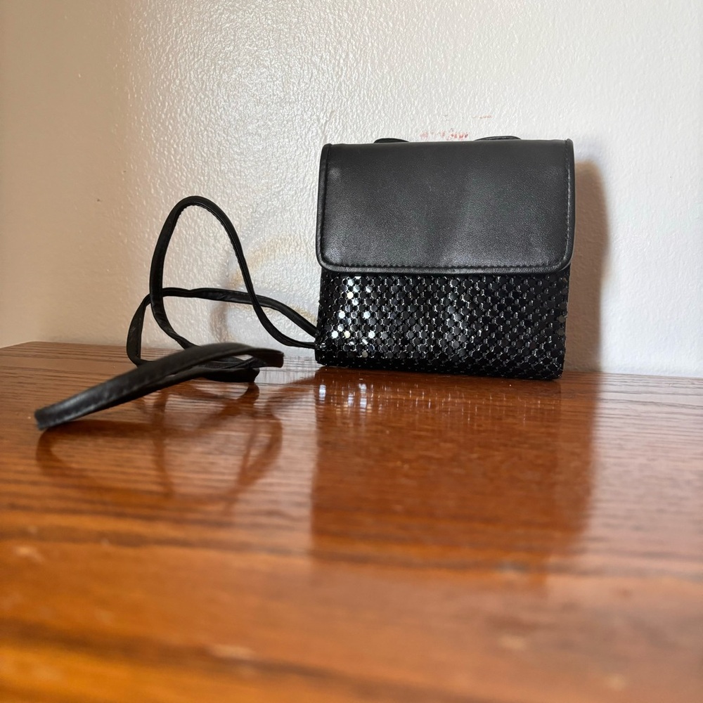Vintage Whiting & Davis Black Metal Mesh and Leather Mini Bag